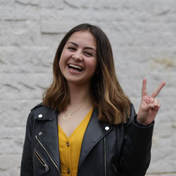 Casa Iglesia Casa Sobre la Roca | boton identidad