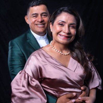 Pst. José y Luz Janet Peña